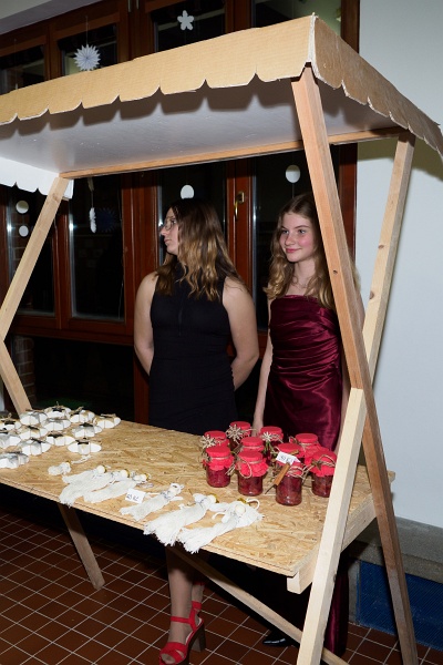 PC165001.jpg - OLYMPUS DIGITAL CAMERA