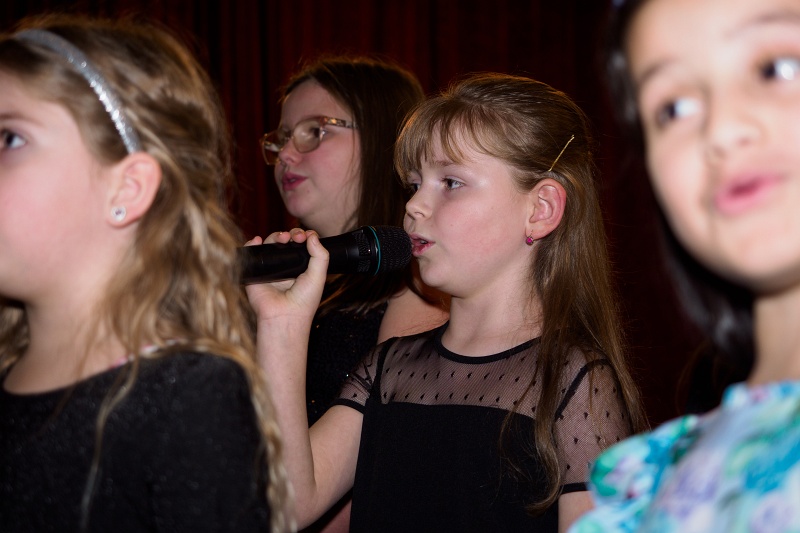 PC165199.jpg - OLYMPUS DIGITAL CAMERA