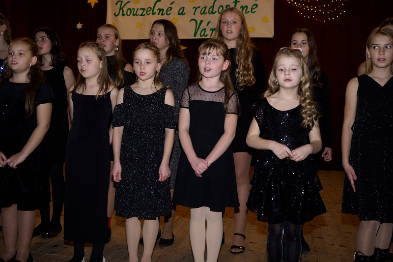 PC165219.jpg - OLYMPUS DIGITAL CAMERA