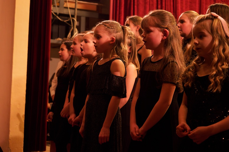 PC165252.jpg - OLYMPUS DIGITAL CAMERA