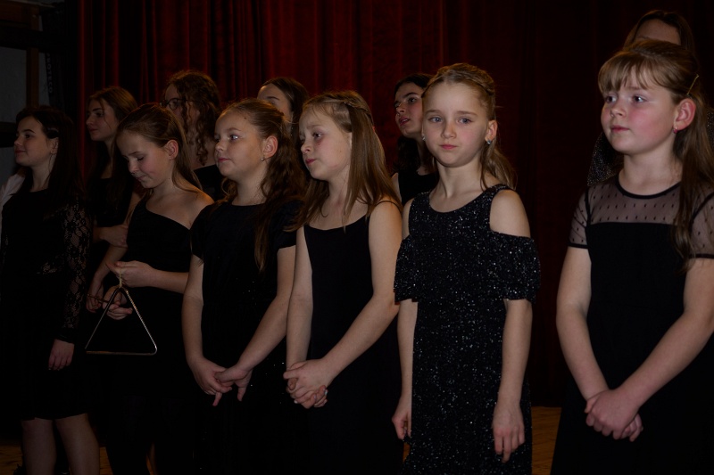 PC165273.jpg - OLYMPUS DIGITAL CAMERA